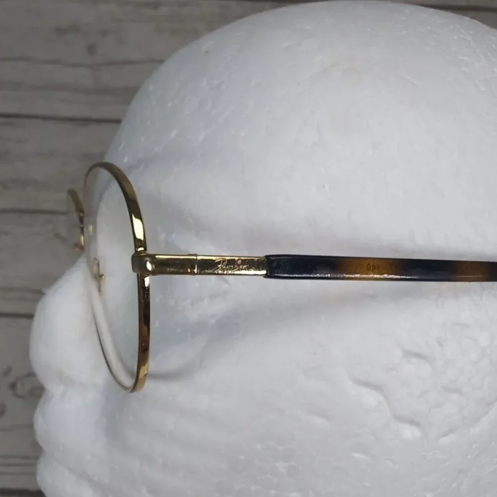 Ray-Ban needs new